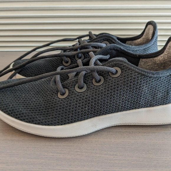 Allbirds Women's Tree Runners W9 - Picture 5 of 7